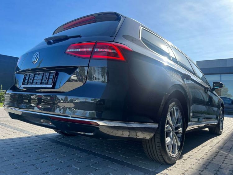 Volkswagen Passat Variant 2.0 TDi Highline DSG Panodak/Leder/Gps/Camera/ACC Leconte Motors