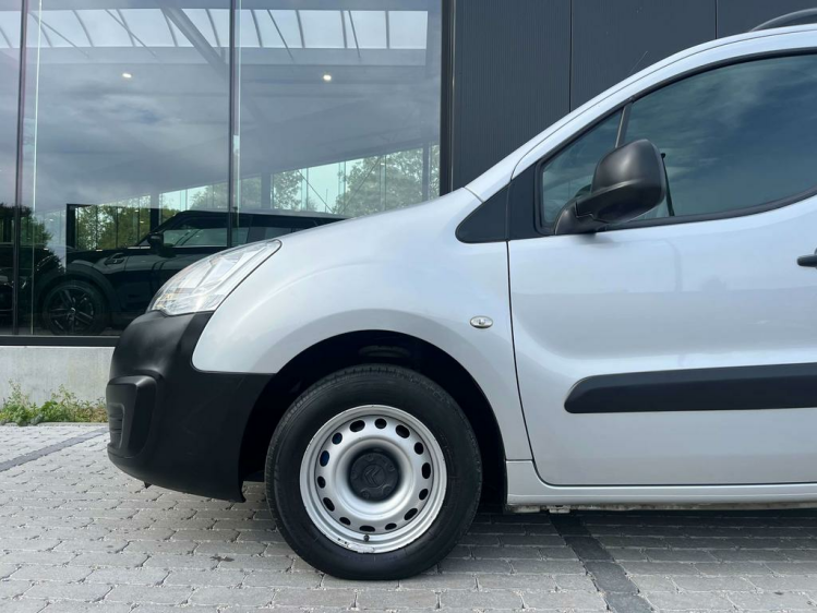 Citroen Berlingo 1.6HDI Lichte Vracht 3-zit Gps/Cruise/Trekhaak/AC Leconte Motors