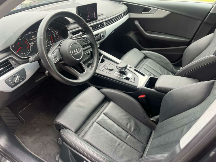 Audi A4 35 TDi Sport S tronic LED-Matrix/Sportzetels/PDC.. Leconte Motors