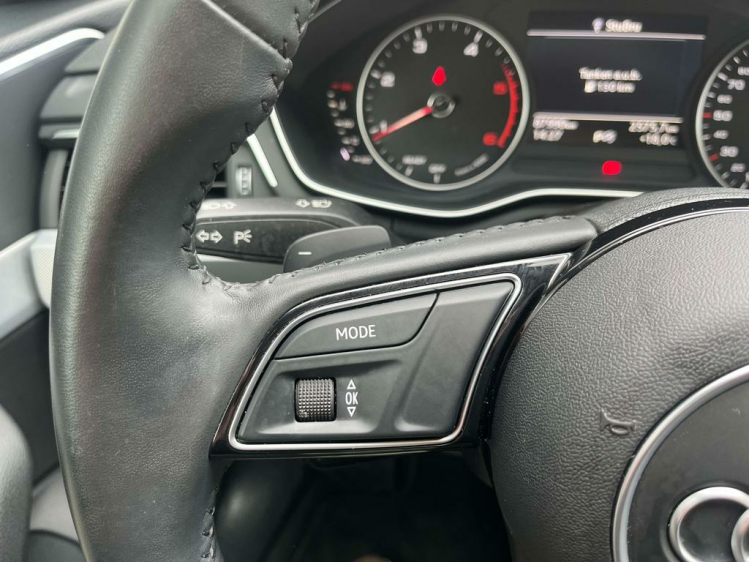 Audi A4 35 TDi Sport S tronic LED-Matrix/Sportzetels/PDC.. Leconte Motors