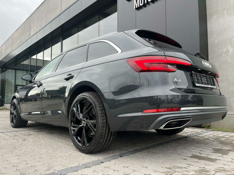 Audi A4 35 TDi Sport S tronic LED-Matrix/Sportzetels/PDC.. Leconte Motors