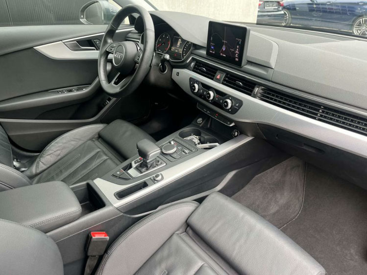 Audi A4 35 TDi Sport S tronic LED-Matrix/Sportzetels/PDC.. Leconte Motors