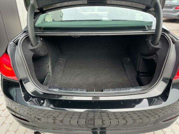 BMW 318 d Berline Full-LED/Gps/Memoryseats/Leder/Keyless Leconte Motors