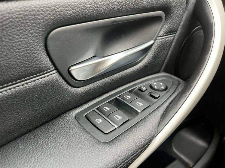 BMW 318 d Berline Full-LED/Gps/Memoryseats/Leder/Keyless Leconte Motors