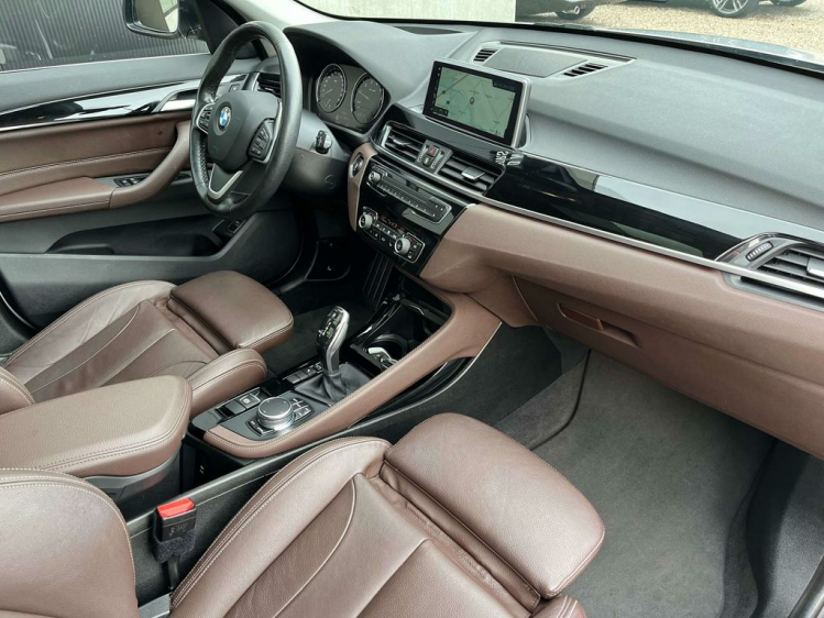 BMW X1 1.5iA sDrive18 X-Line Panodak/Leder/Camera/HUD/... Leconte Motors