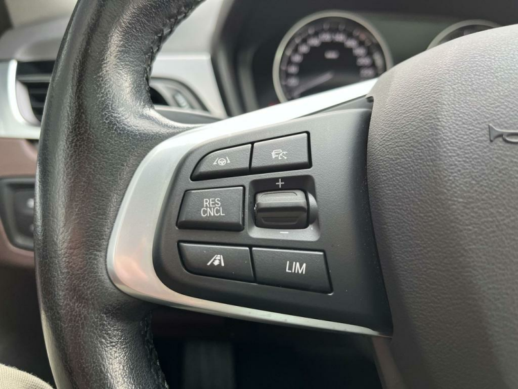 BMW X1 1.5iA sDrive18 X-Line Panodak/Leder/Camera/HUD/... Leconte Motors