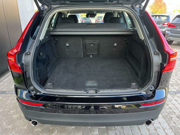 Volvo XC60 2.0 D4 Momentum Geartronic LED/Camera/Leder/Gps... Leconte Motors