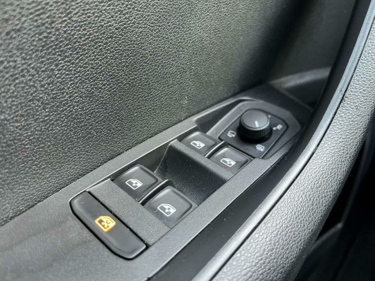 Skoda Karoq 1.0 TSI Ambition Navigatie/Camera/Cruise/Carplay.. Leconte Motors