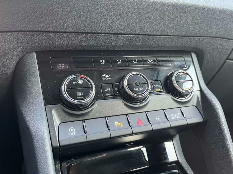 Skoda Karoq 1.0 TSI Ambition Navigatie/Camera/Cruise/Carplay.. Leconte Motors