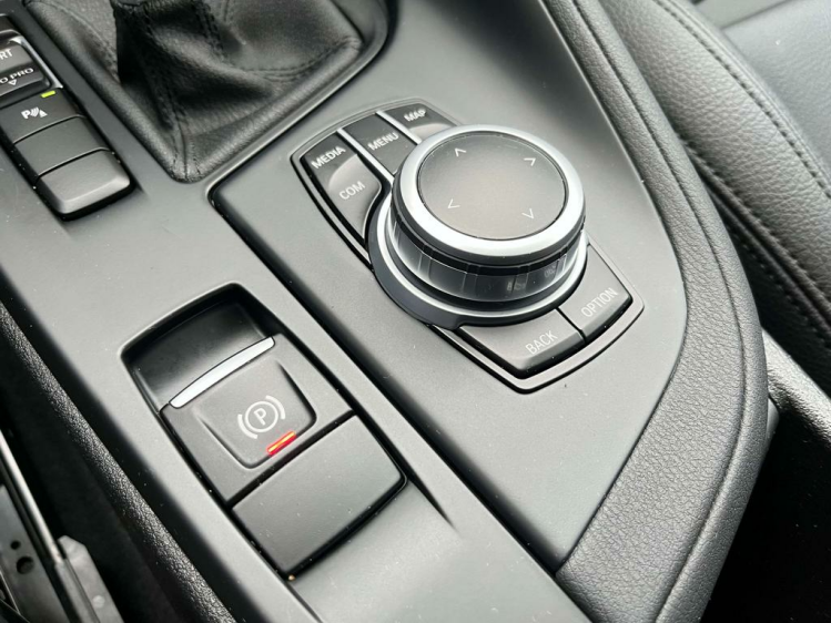 BMW X1 1.5 dA sDrive Facelift Navi-Pro/Camera/Sportzetels Leconte Motors