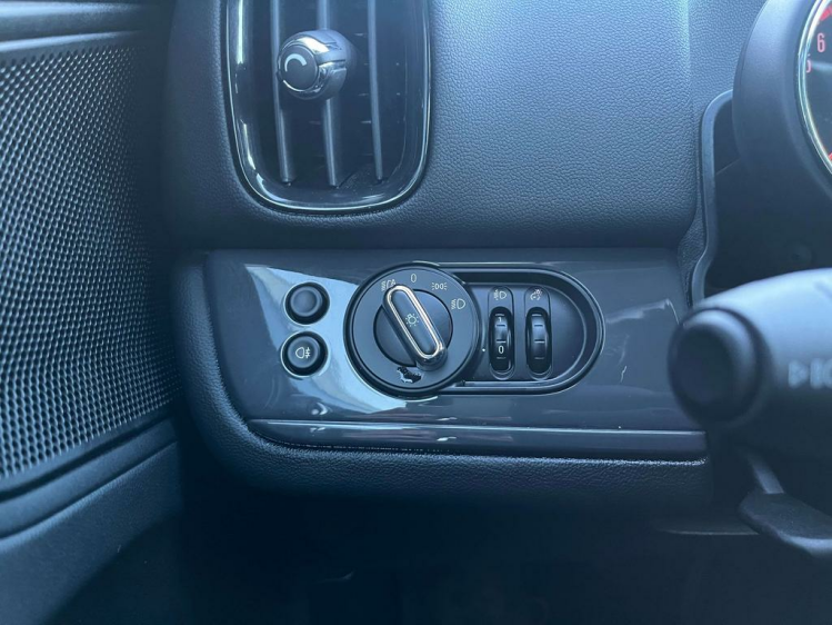 MINI Cooper Countryman 1.5A Moonwalk Grey BLuetooth/PDC/Limit-Control/USB Leconte Motors
