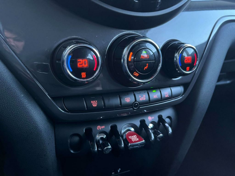 MINI Cooper Countryman 1.5A Moonwalk Grey BLuetooth/PDC/Limit-Control/USB Leconte Motors