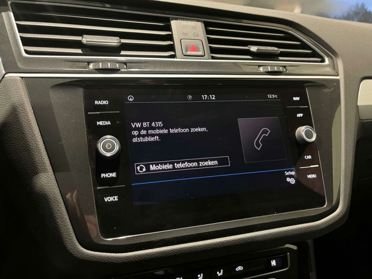 Volkswagen Tiguan 1.5 TSI Navigatie/Camera/ACC/Bluetooth/Trekhaak.. Leconte Motors