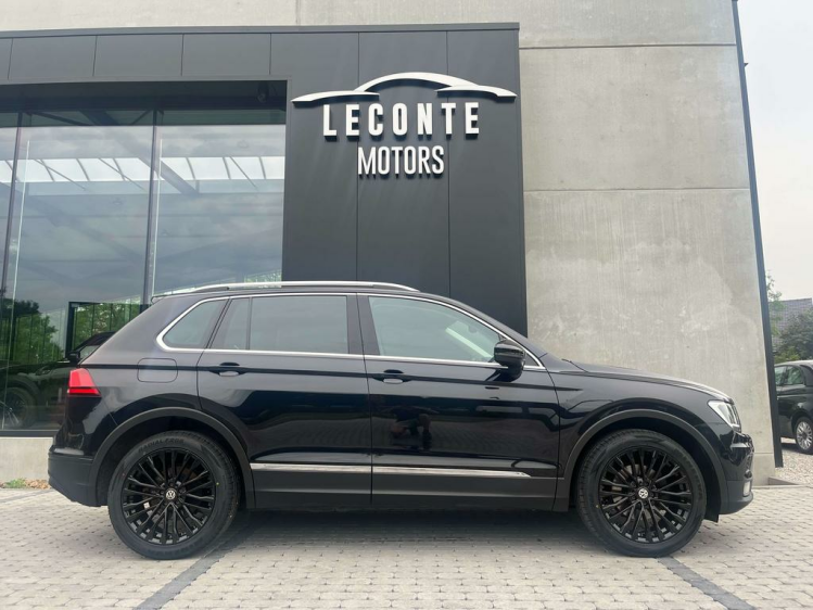 Volkswagen Tiguan 1.5 TSI Navigatie/Camera/ACC/Bluetooth/Trekhaak.. Leconte Motors