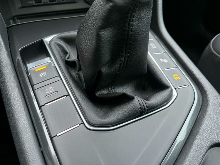 Volkswagen Tiguan 2.0 TDi LED/Virtual/Panodak/Leder/360'CAM/Trekhaak Leconte Motors