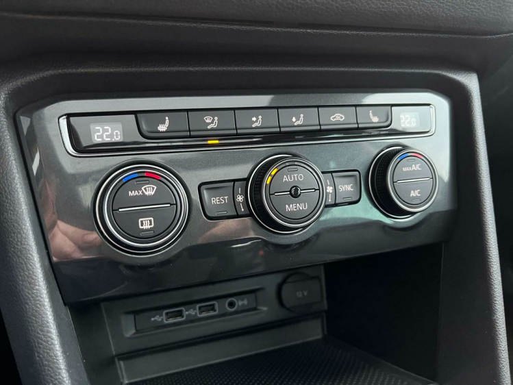 Volkswagen Tiguan 2.0 TDi LED/Virtual/Panodak/Leder/360'CAM/Trekhaak Leconte Motors