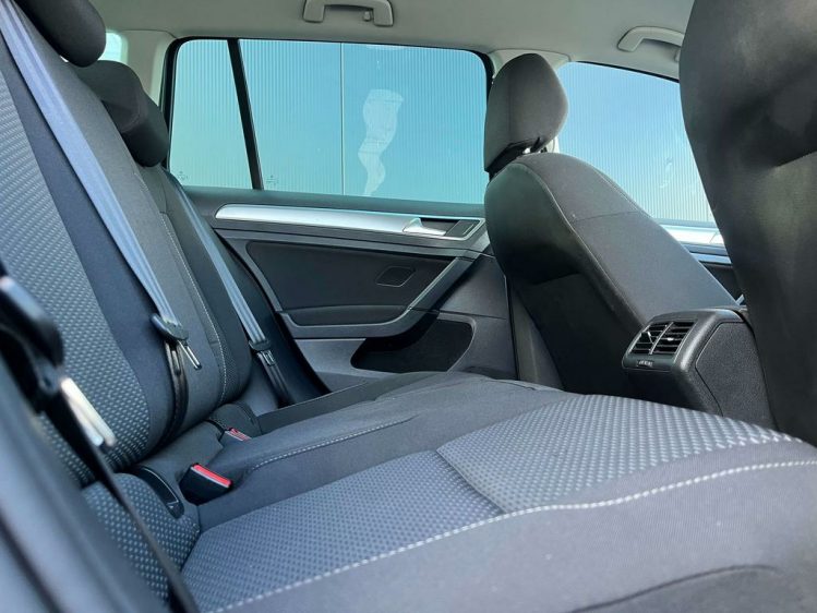 Volkswagen Golf Variant 1.0 TSI Navigatie/Camera/PDC/Privacyglas/Bluetooth Leconte Motors