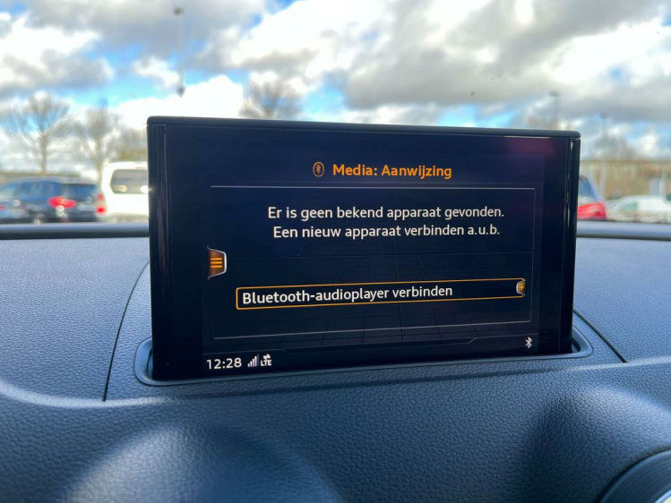 Audi A3 30 TFSI S-Tronic Xenon/Leder/Gps/Cruise/PDC/BLTH Leconte Motors