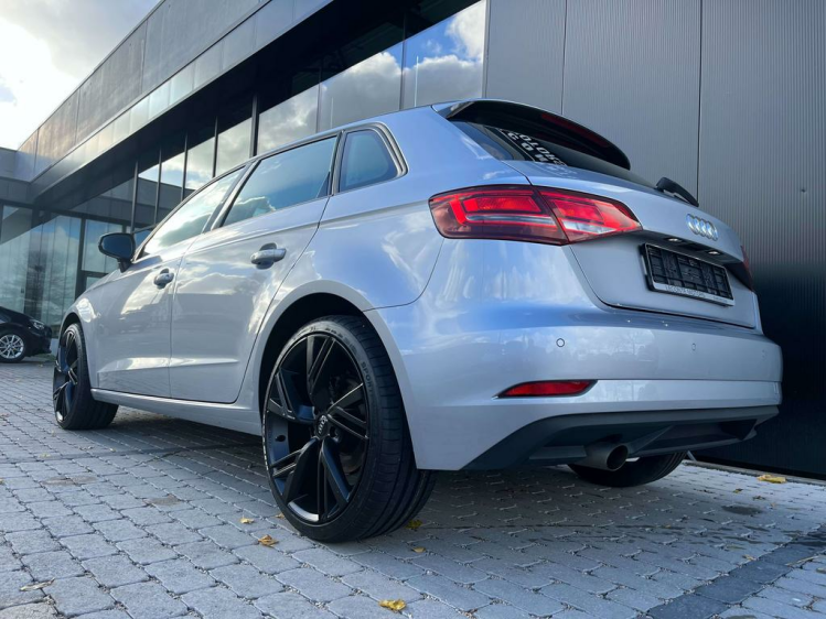 Audi A3 30 TFSI S-Tronic Xenon/Leder/Gps/Cruise/PDC/BLTH Leconte Motors