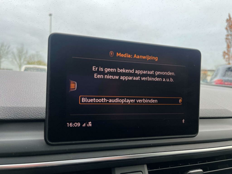 Audi A4 35 TDi S-Tronic LED-Matrix/Leder/Sportzetels/GPS.. Leconte Motors