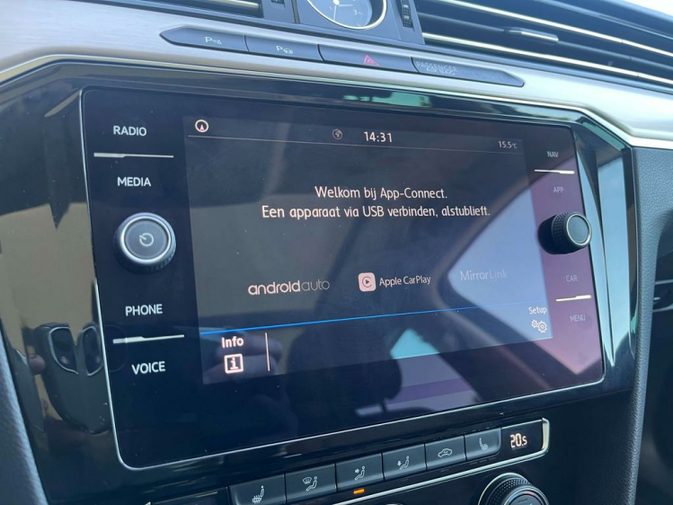 Volkswagen Passat Variant 2.0 TDi Highline DSG Panodak/Leder/Gps/Camera/LED Leconte Motors