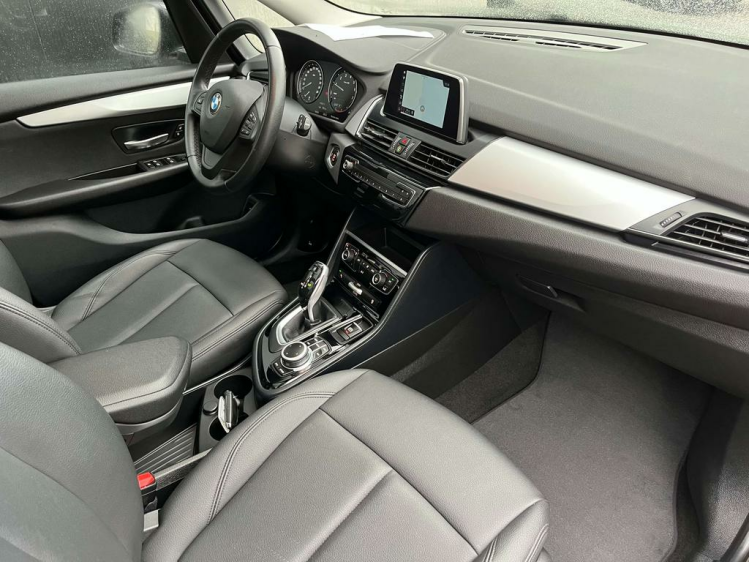 BMW 218 218iA Gran Tourer 7-zitpl/Panodak/Leder/Gps/Trekh! Leconte Motors