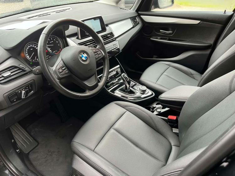 BMW 218 218iA Gran Tourer 7-zitpl/Panodak/Leder/Gps/Trekh! Leconte Motors
