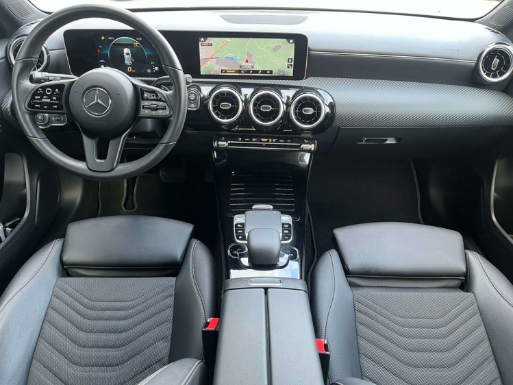 Mercedes-Benz A 180 iA 33.000 Widescreen/Leder/Sportzetels/Camera...! Leconte Motors