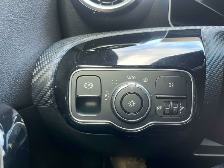 Mercedes-Benz A 180 iA 33.000 Widescreen/Leder/Sportzetels/Camera...! Leconte Motors