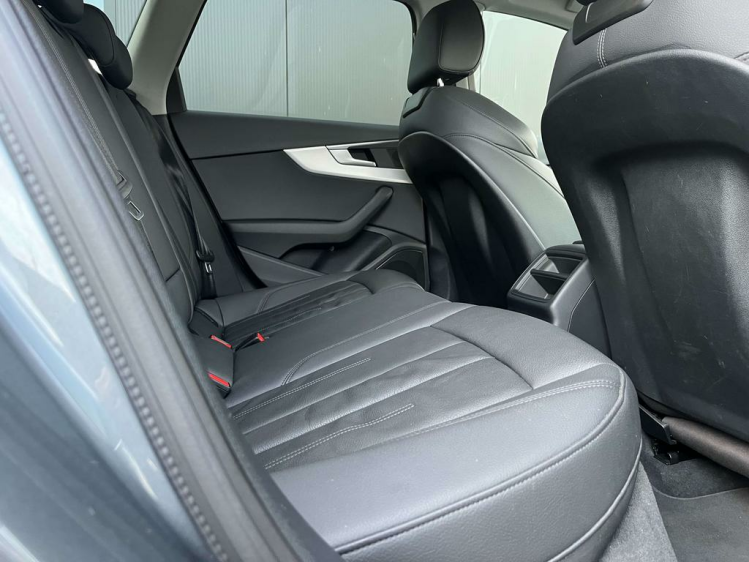 Audi A4 30 TDi S tronic LED-Matrix/Lederen-Sportzetels/GPS Leconte Motors