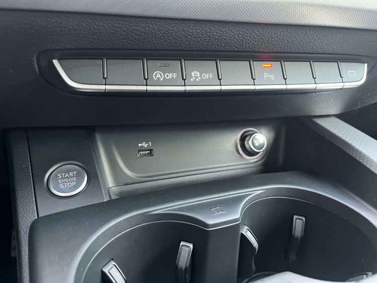 Audi A4 30 TDi S tronic LED-Matrix/Lederen-Sportzetels/GPS Leconte Motors