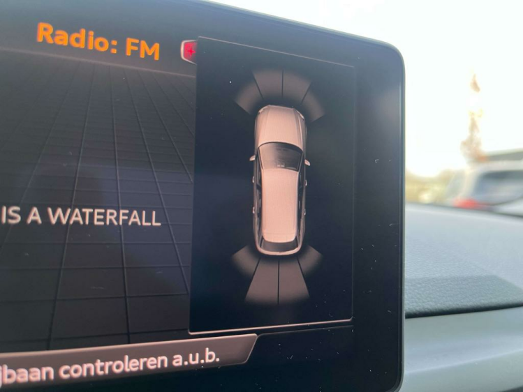 Audi A4 30 TDi S tronic LED-Matrix/Lederen-Sportzetels/GPS Leconte Motors