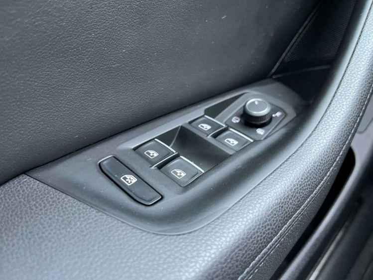 Volkswagen Passat Variant 1.4 TSI Highline DSG Leder/Panodak/Camera/Trekhaak Leconte Motors