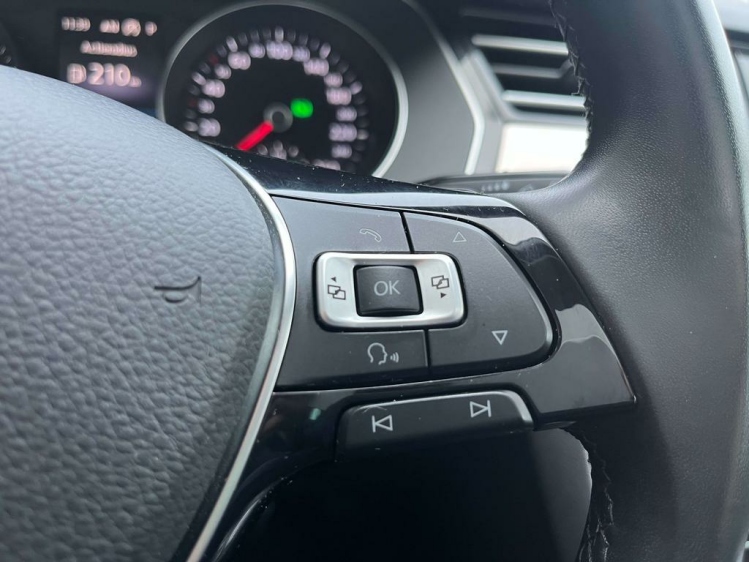 Volkswagen Passat Variant 1.4 TSI Highline DSG Leder/Panodak/Camera/Trekhaak Leconte Motors