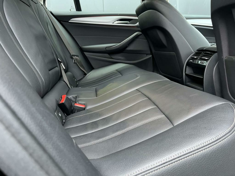 BMW 518 dA Touring Full-LED/Navi-Pro/Leder/Camera/Cruise.. Leconte Motors