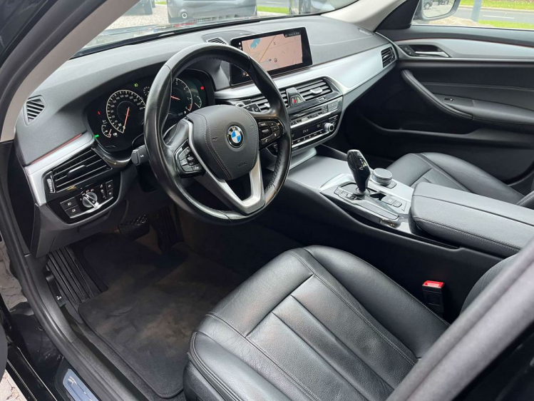 BMW 518 dA Touring Full-LED/Navi-Pro/Leder/Camera/Cruise.. Leconte Motors