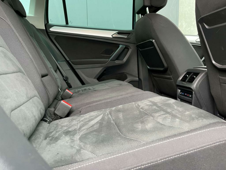 Volkswagen Tiguan 2.0 TDi DSG Navigatie/360'CAM/Carplay/Cruise/BLTH Leconte Motors