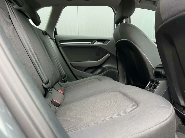 Audi A3 30 TFSI S tronic Xenon/Navigatie/Cruise/PDC/BLTH Leconte Motors