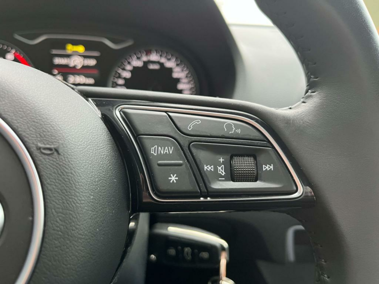 Audi A3 30 TFSI S tronic Xenon/Navigatie/Cruise/PDC/BLTH Leconte Motors