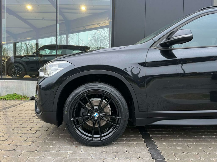BMW X1 1.5 dA sDrive16 LED/Panodak/Leder/Gps/Camera/BLTH Leconte Motors