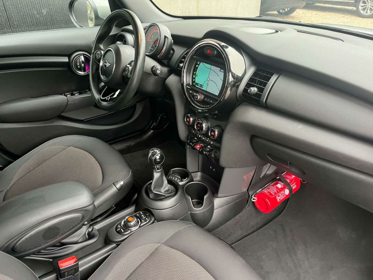 MINI One 1.5i Facelift 5-deurs Navigatie/Cruise/PDC/BLTH... Leconte Motors