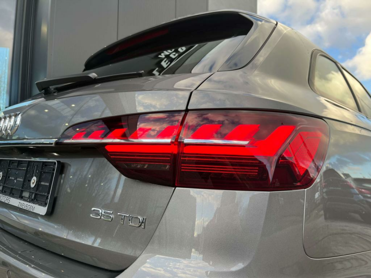 Audi A4 35 TDi S-Tronic Facelift Virtual/Pano/Sportzetels! Leconte Motors