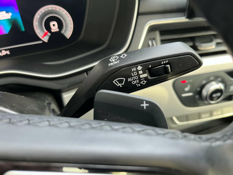 Audi A4 30 TDi Berline S-Tronic Virtual-Cockpit/LED/Leder Leconte Motors