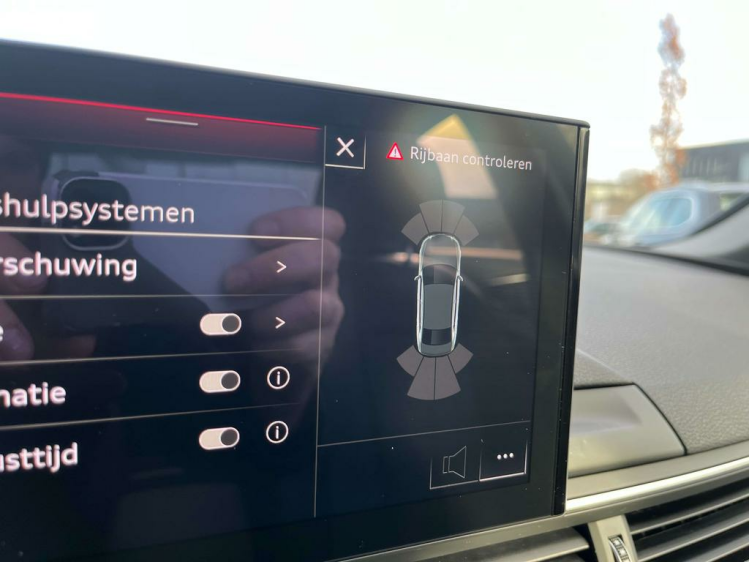 Audi A4 30 TDi Berline S-Tronic Virtual-Cockpit/LED/Leder Leconte Motors