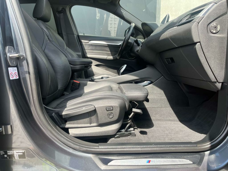 BMW X2 1.5iA sDrive18 M-Pack Pano/LED/HUD/Camera/Leder/.. Leconte Motors