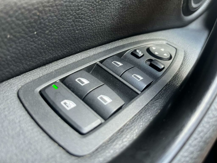 BMW X2 1.5iA sDrive18 M-Pack Pano/LED/HUD/Camera/Leder/.. Leconte Motors