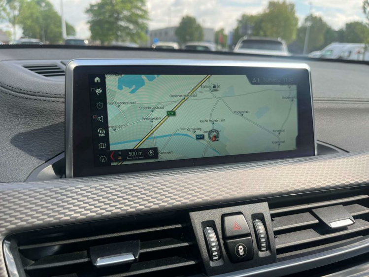 BMW X2 1.5iA sDrive18 M-Pack Pano/LED/HUD/Camera/Leder/.. Leconte Motors