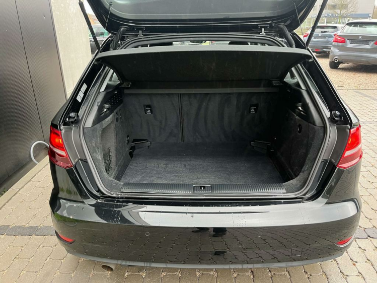 Audi A3 30 TFSI S-Tronic Xenon/Leder/Navigatie/Zetelverwm! Leconte Motors