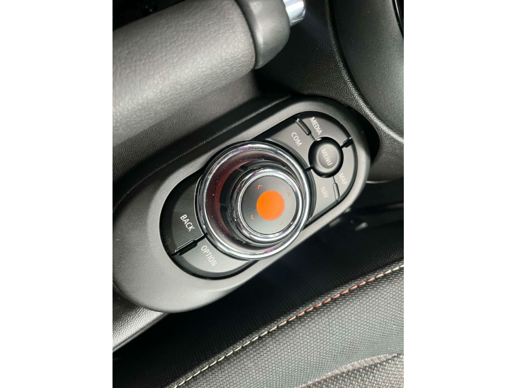 MINI One 1.5i 5-deurs Facelift Navigatie/Cruise/Sportstuur! Leconte Motors