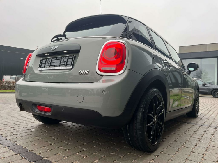 MINI One 1.5i 5-deurs Facelift Navigatie/Cruise/Sportstuur! Leconte Motors